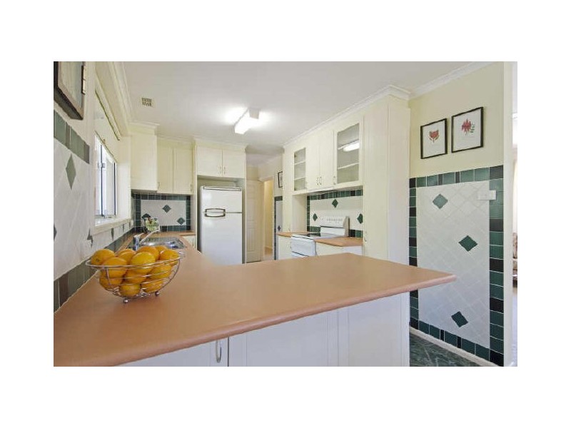 10 Powers Place, Latham ACT 2615