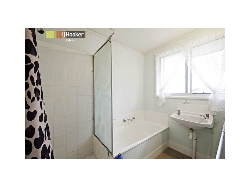2 Nyawi Place, Giralang ACT 2617