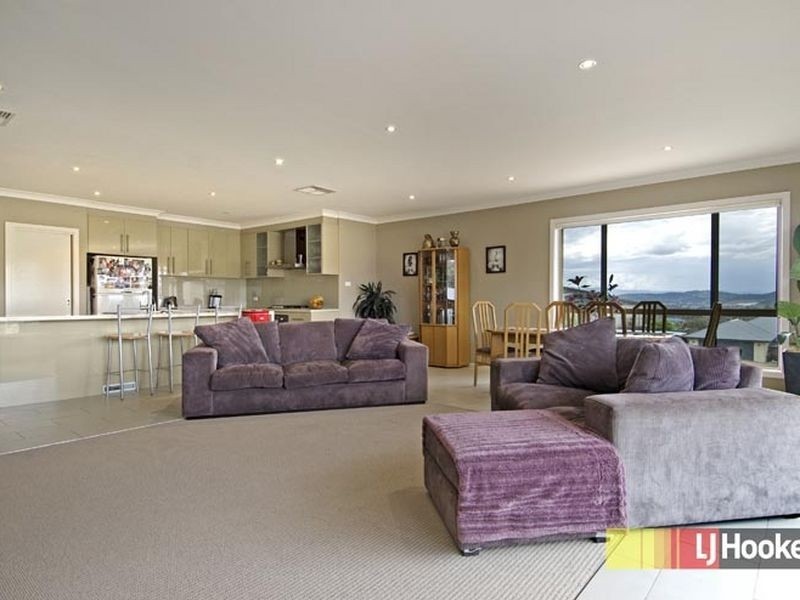 2 Evan Place, Jerrabomberra NSW 2619