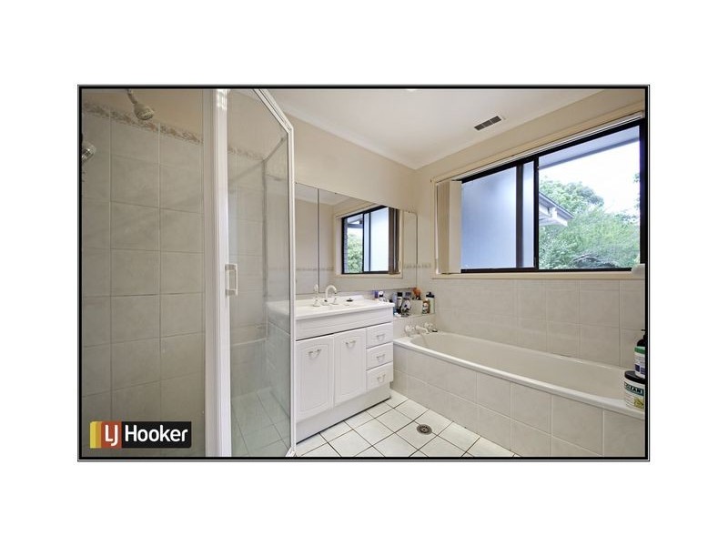 10 Hirst Place, Giralang ACT 2617