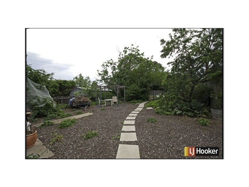 10 Hirst Place, Giralang ACT 2617