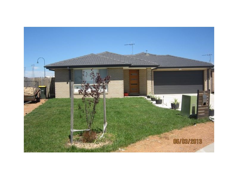 9 Boelke Place, Macgregor ACT 2615