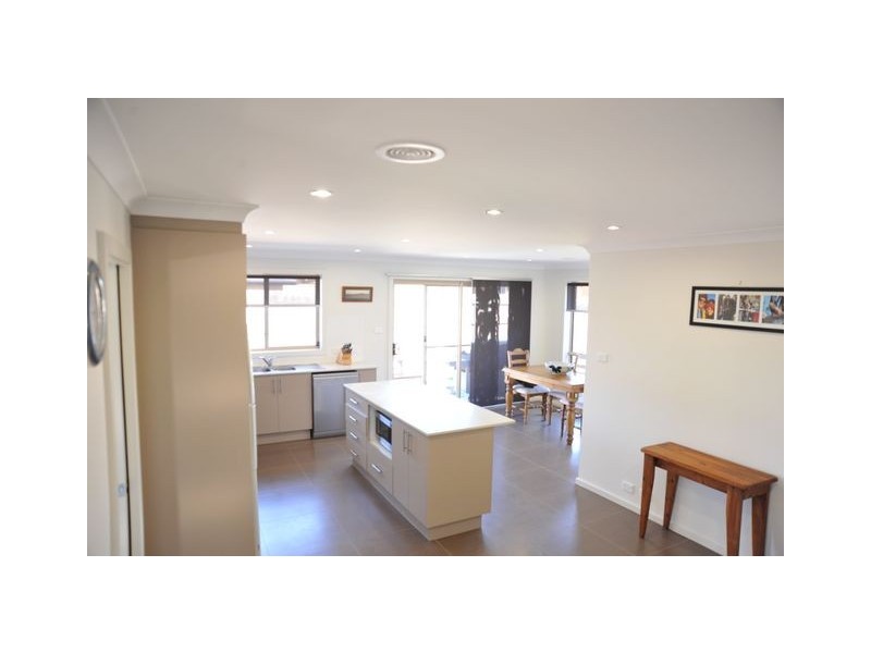 9 Boelke Place, Macgregor ACT 2615