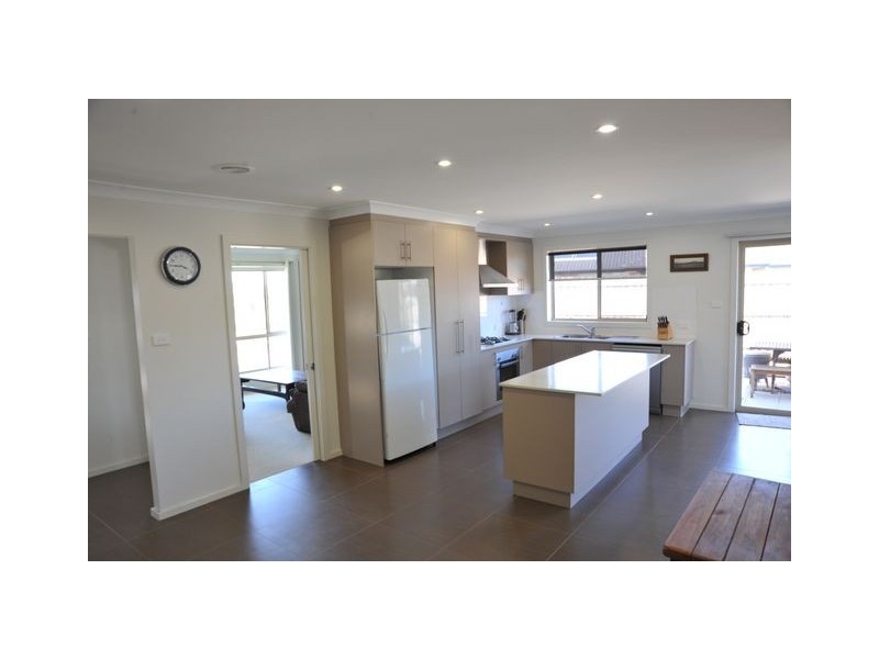 9 Boelke Place, Macgregor ACT 2615