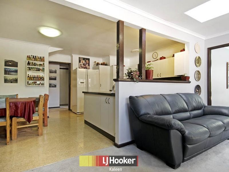 4 Nangle Place, Giralang ACT 2617