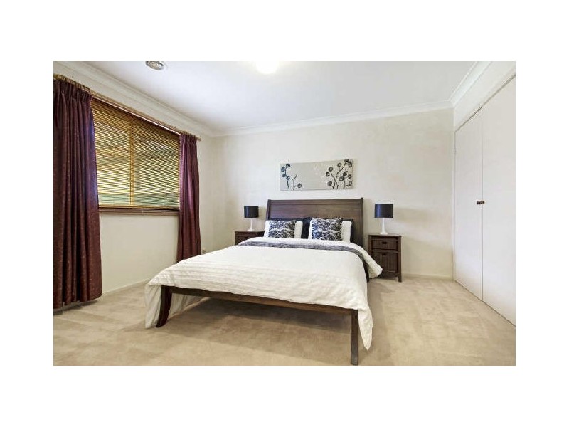 4/1 Walker Crescent, Jerrabomberra NSW 2619