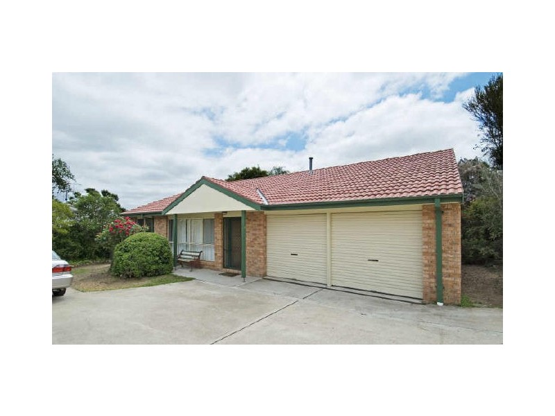 4/1 Walker Crescent, Jerrabomberra NSW 2619