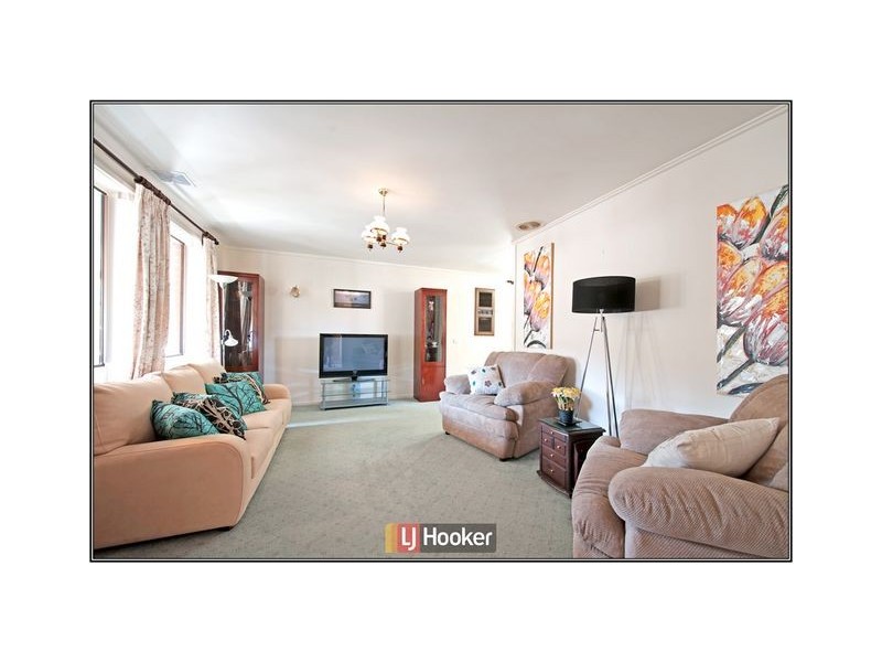 11 McHugh Street, Evatt ACT 2617