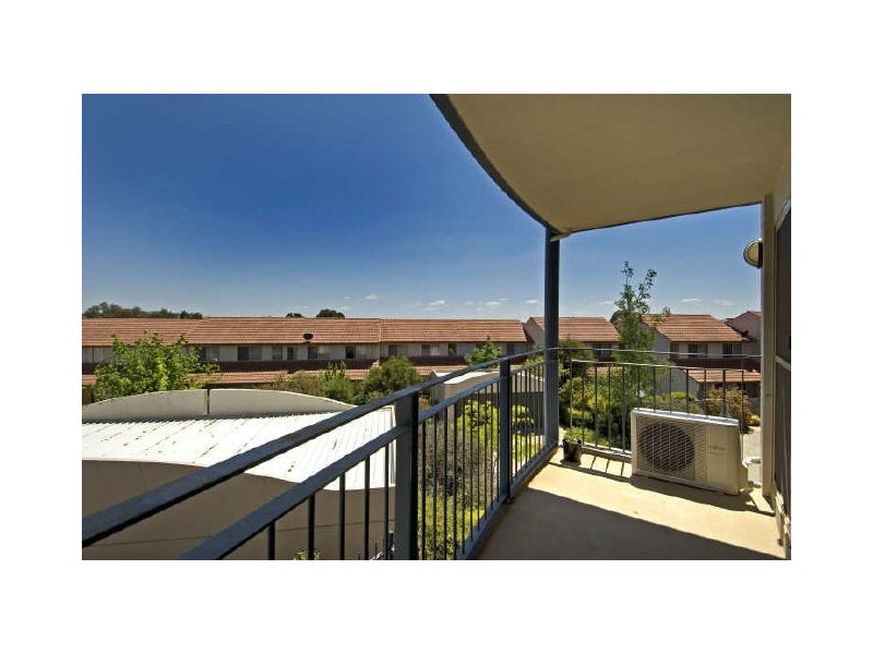 1/2 Ranken Place, Belconnen ACT 2617