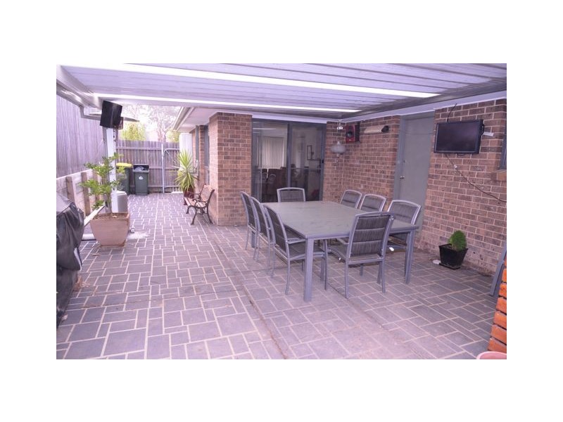 33 Victor Chang, Macgregor ACT 2615