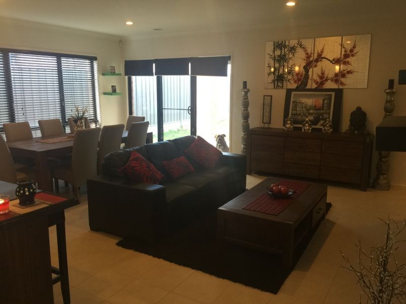 12 Gladiolus Circuit, Cranbourne North VIC 3977