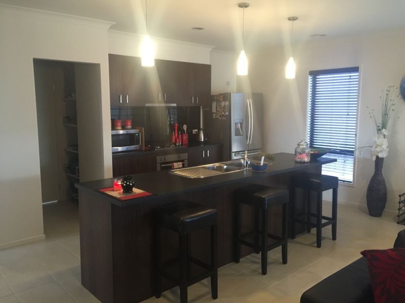12 Gladiolus Circuit, Cranbourne North VIC 3977