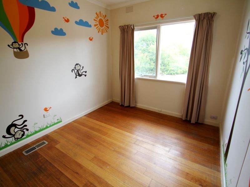 11 Gray Street, Doncaster VIC 3108