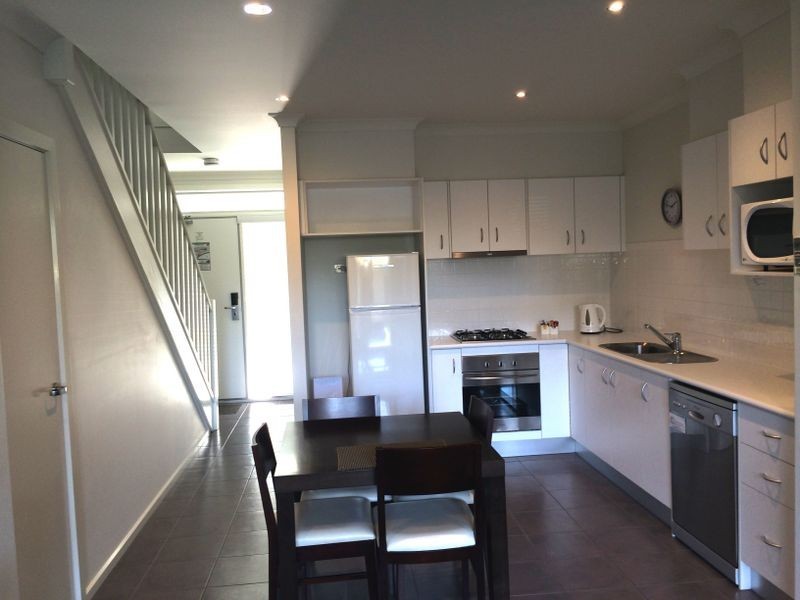 33/9 Greg Norman Drive, Point Cook VIC 3030