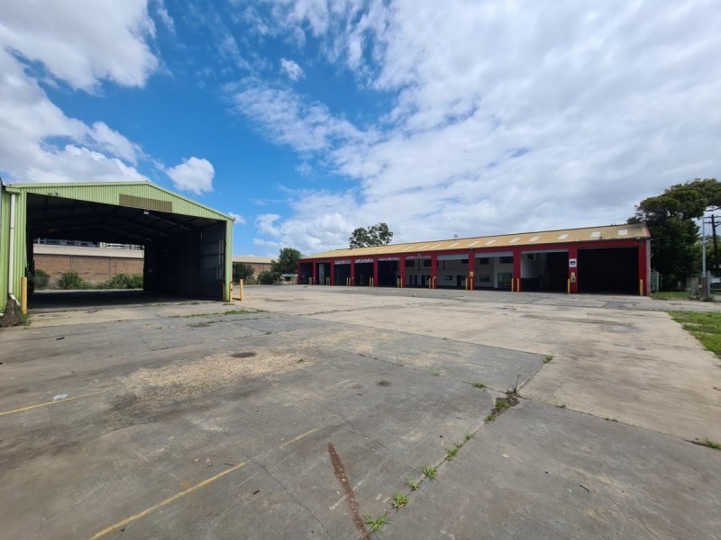 28 Burrows Road, St Peters NSW 2044