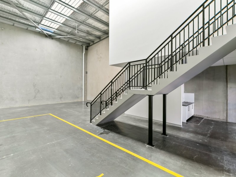 8/7-9 Jullian Close, Banksmeadow NSW 2019