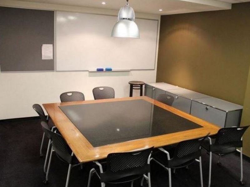 1A4/ Level 1/410 Elizabeth Street, Surry Hills NSW 2010