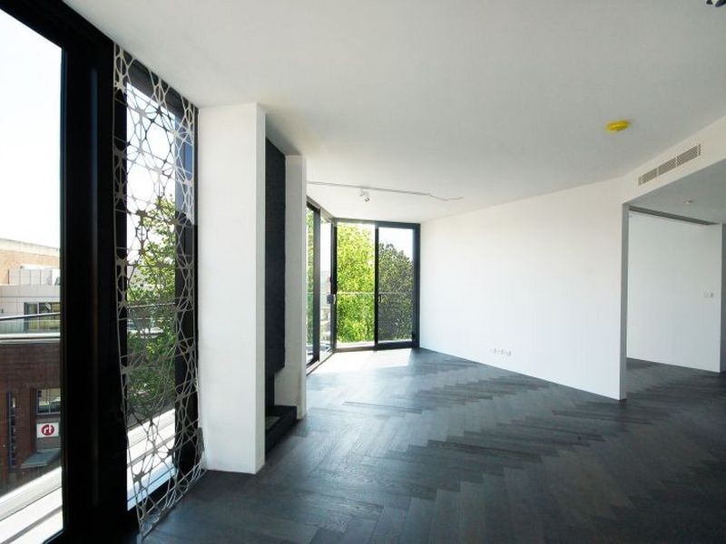 Unit 302/441 Elizabeth Street, Surry Hills NSW 2010