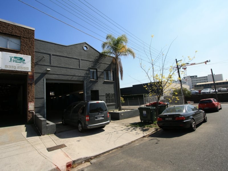 6 Victoria Street, Alexandria NSW 2015