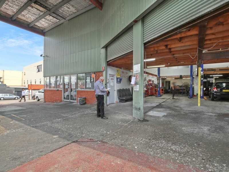 667-669 Princes Highway, Tempe NSW 2044
