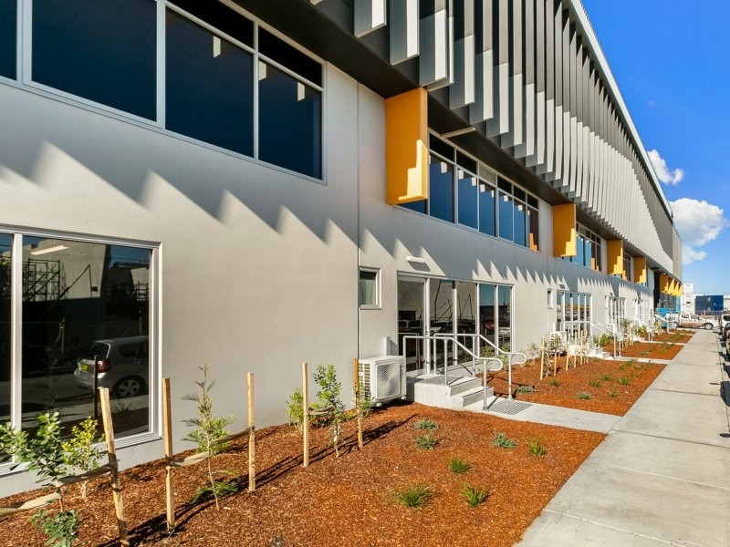 Unit 4, 5 & 6/8 Jullian Close, Banksmeadow NSW 2019