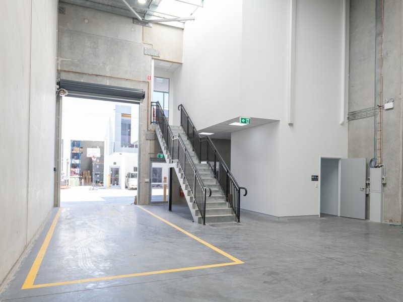 2/7-9 Jullian Close, Banksmeadow NSW 2019