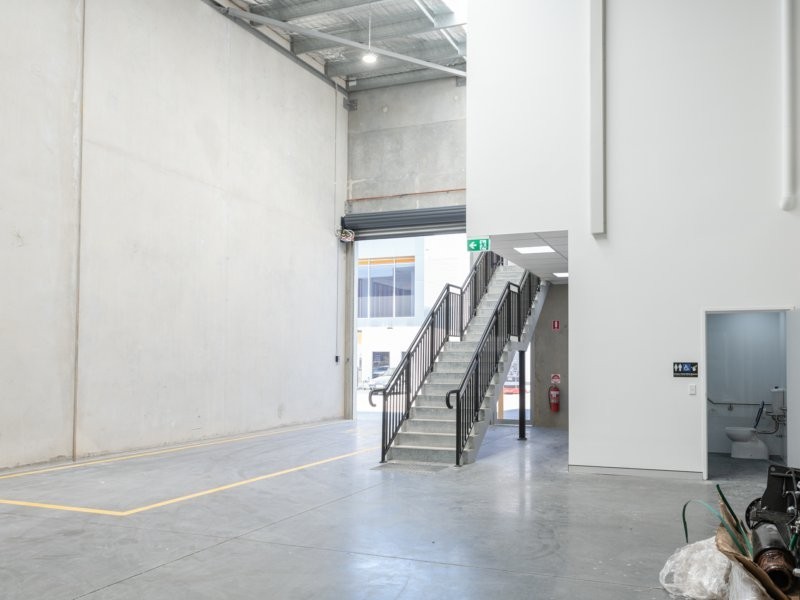 2/7-9 Jullian Close, Banksmeadow NSW 2019