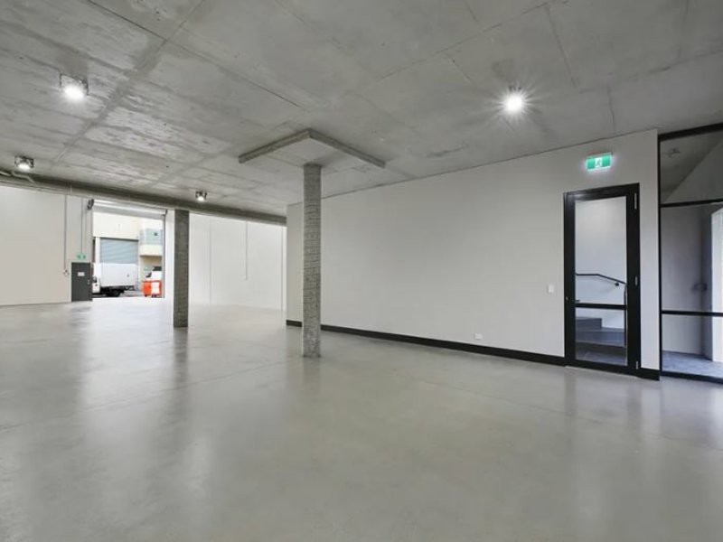 2/2A Burrows Road, St Peters NSW 2044