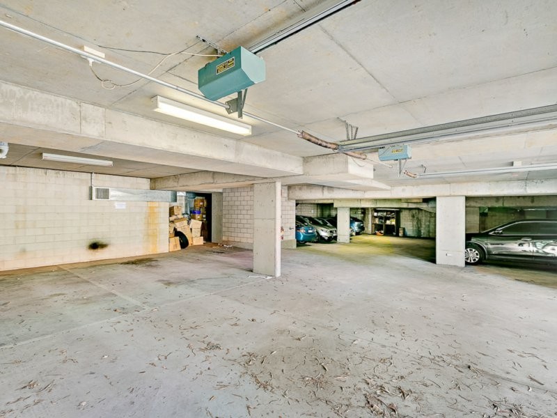 35 Garema Circuit, Kingsgrove NSW 2208