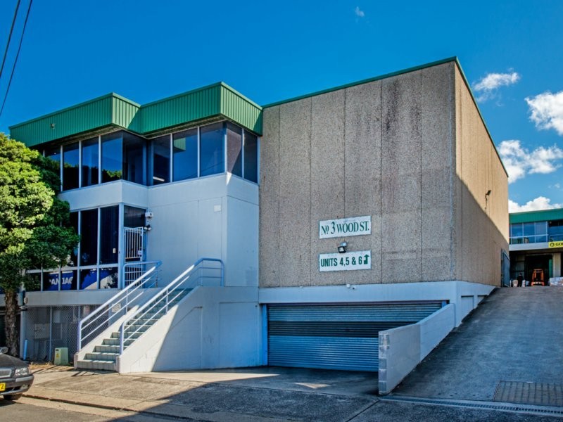 1/3 Wood Street, Tempe NSW 2044