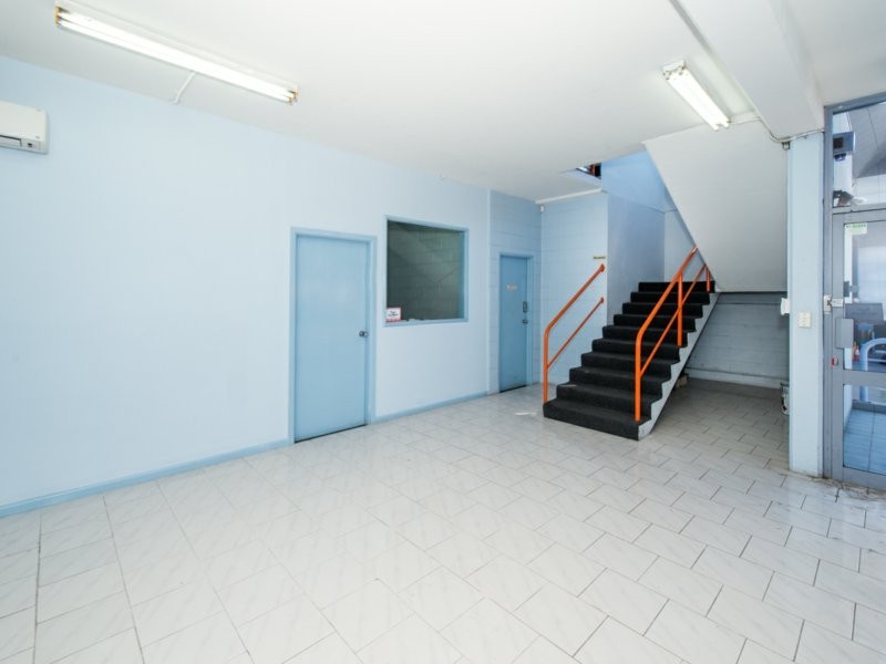 1/3 Wood Street, Tempe NSW 2044