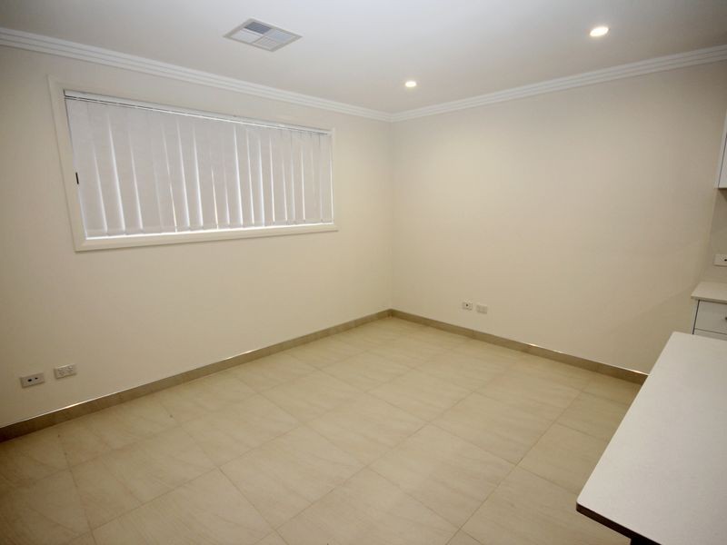 20A Hopkins Street, Wetherill Park NSW 2164