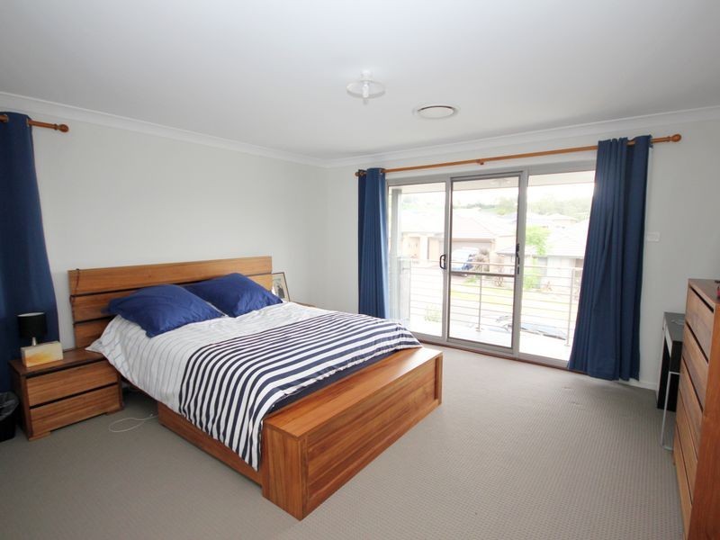 6 Windsock Avenue, Middleton Grange NSW 2171