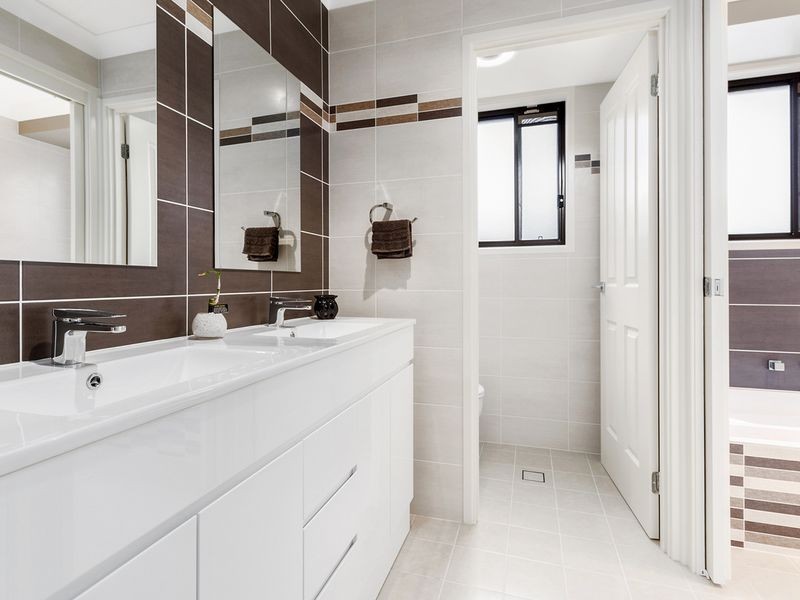 5 Knot Place, Hinchinbrook NSW 2168