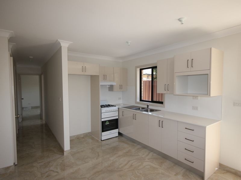 22 Lyell Street, Bossley Park NSW 2176