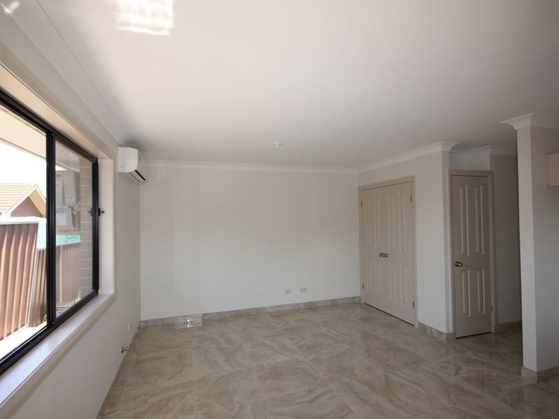 22 Lyell Street, Bossley Park NSW 2176