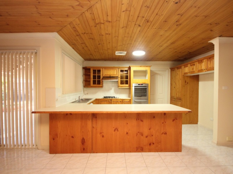 3 Fitzroy Crescent, Hinchinbrook NSW 2168