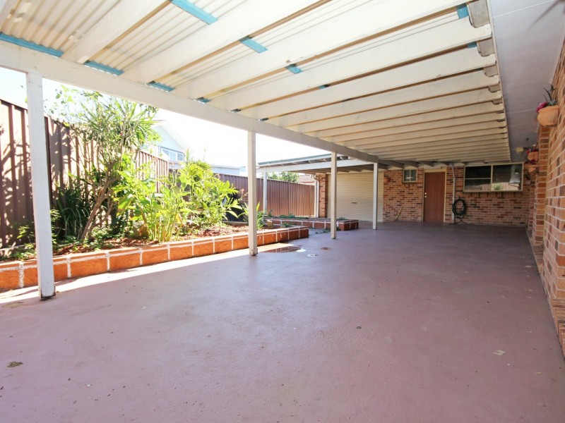 3 Fitzroy Crescent, Hinchinbrook NSW 2168