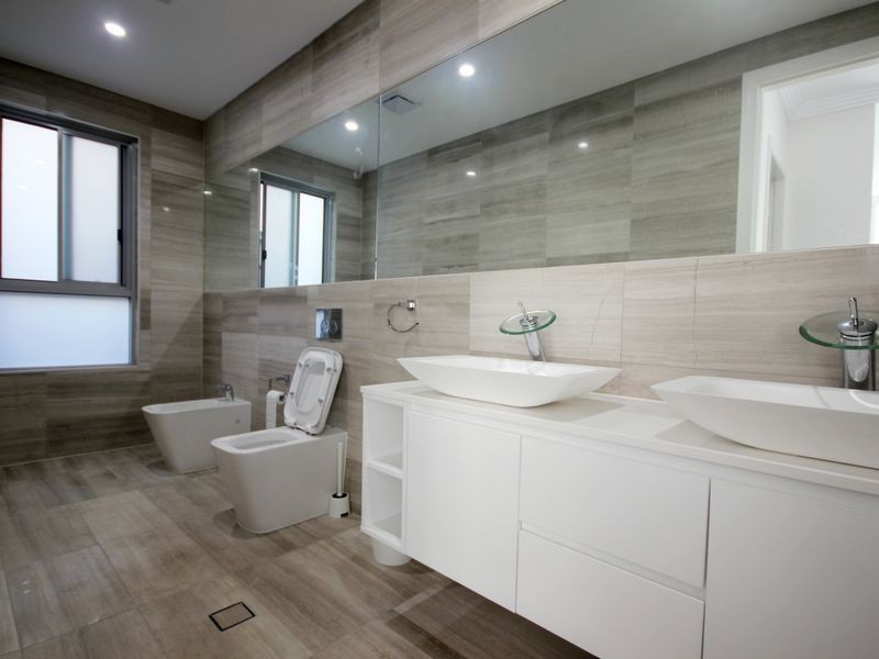 83 Swan Road, Edensor Park NSW 2176