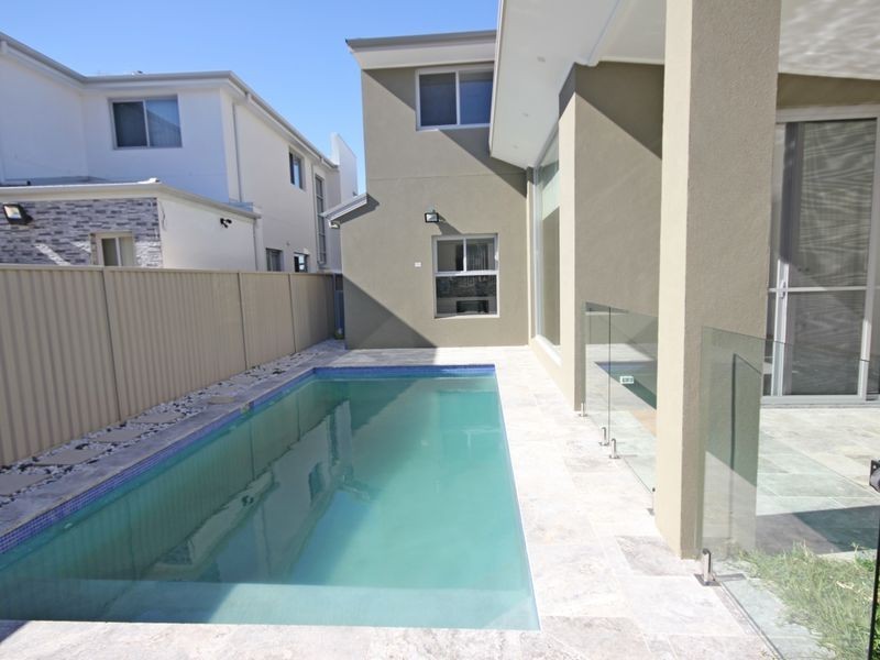 83 Swan Road, Edensor Park NSW 2176