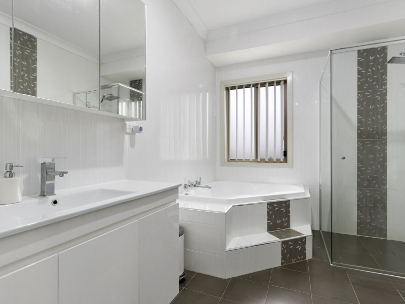 1 Barwar Close, Horsley Park NSW 2175