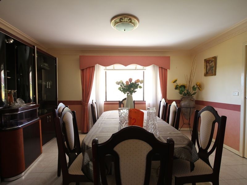 1242 Mamre Road, Mount Vernon NSW 2178