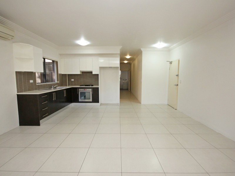 1/32 Lane Street, Wentworthville NSW 2145