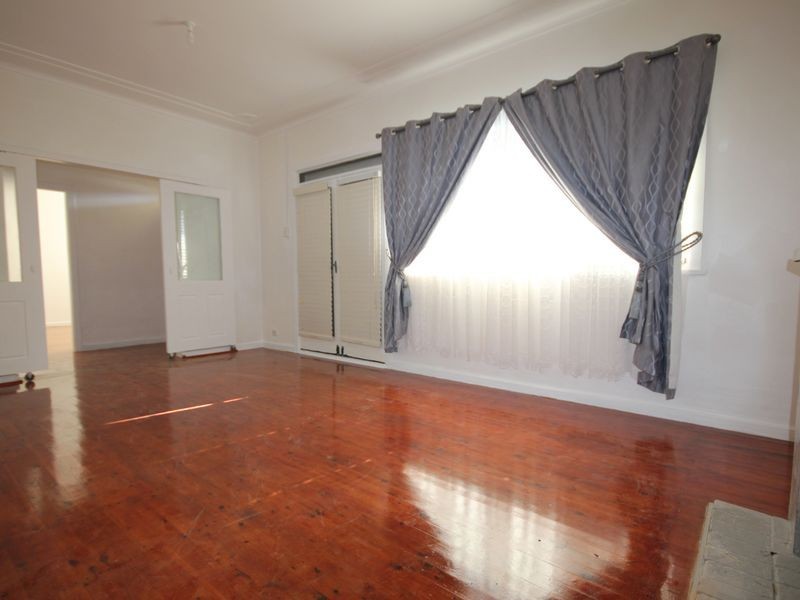 25 Percy Street, Fairfield Heights NSW 2165