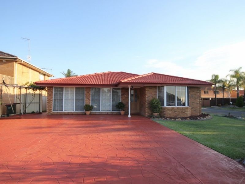72 Kalang Road, Edensor Park NSW 2176