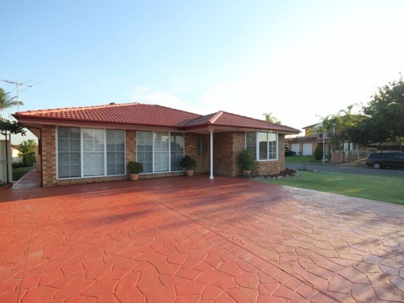 72 Kalang Road, Edensor Park NSW 2176