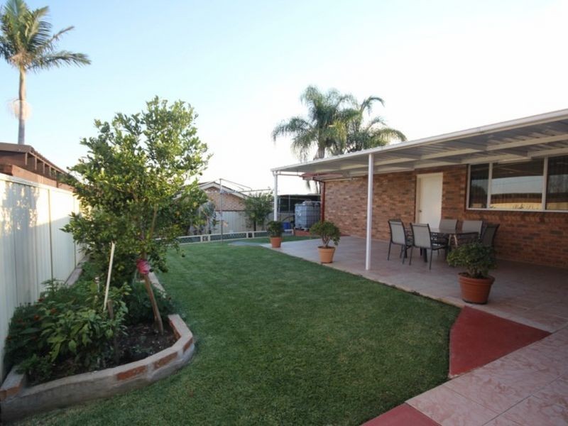 72 Kalang Road, Edensor Park NSW 2176