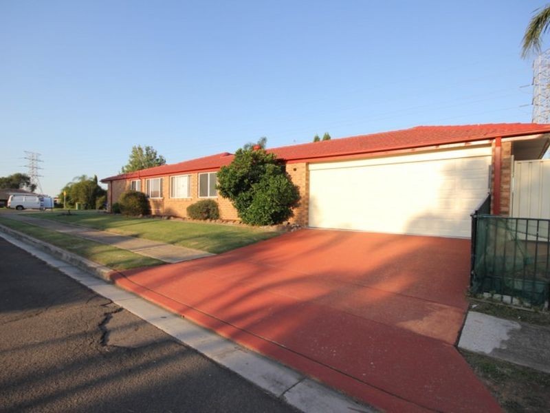 72 Kalang Road, Edensor Park NSW 2176