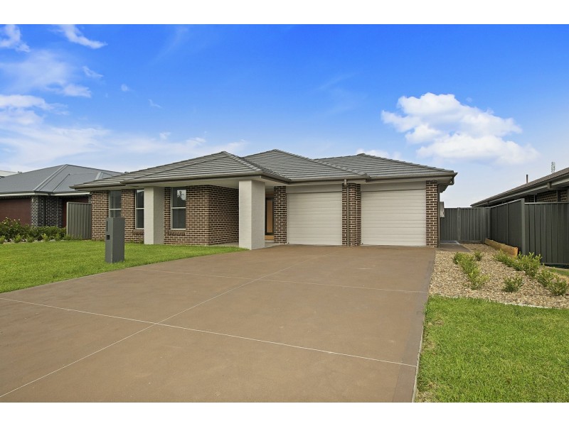 23 Jenolan Circuit, Harrington Park NSW 2567
