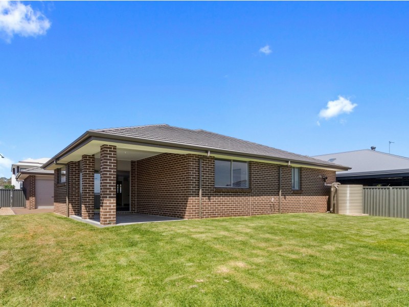 23 Jenolan Circuit, Harrington Park NSW 2567